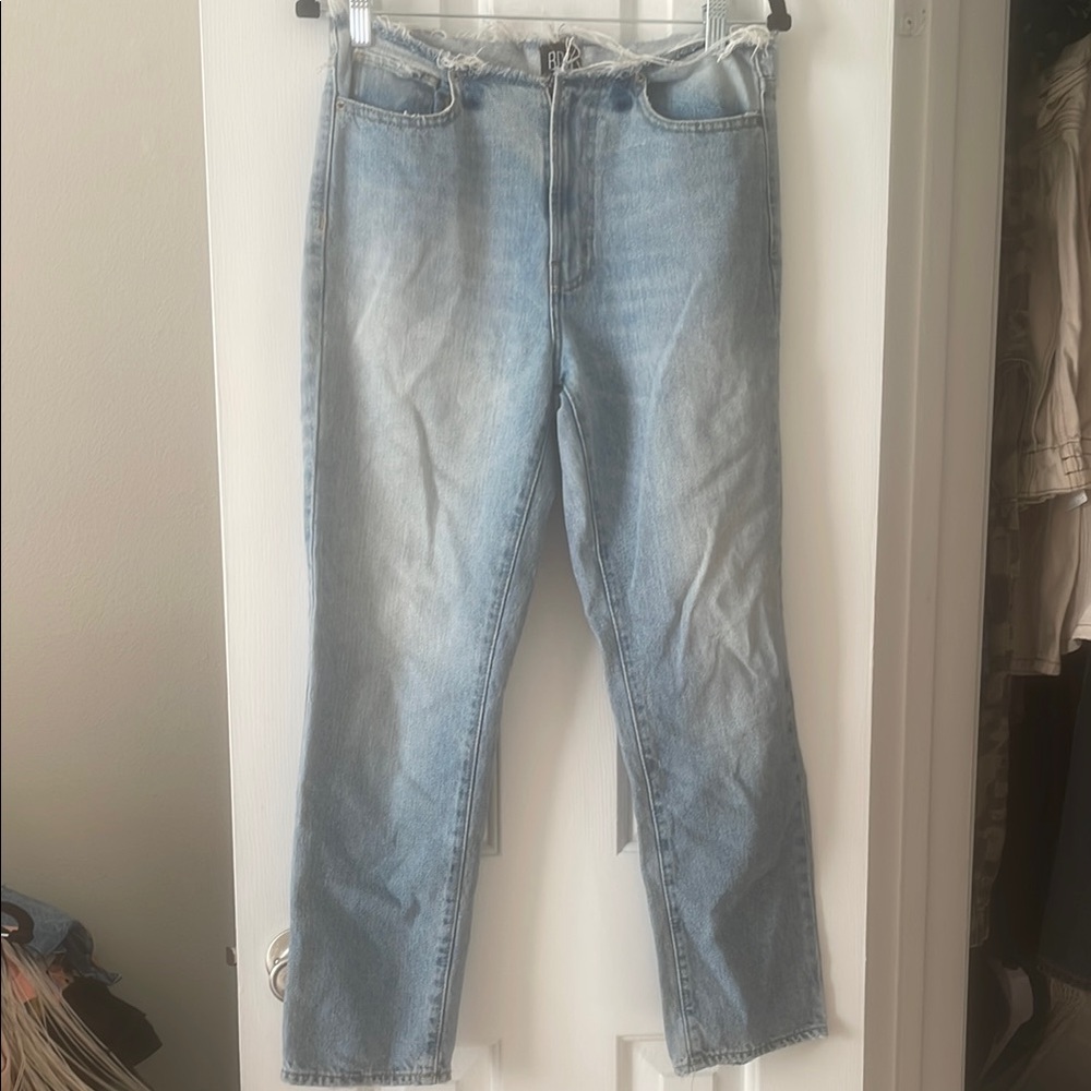 BDG Light Wash Straight Leg Women's Jeans